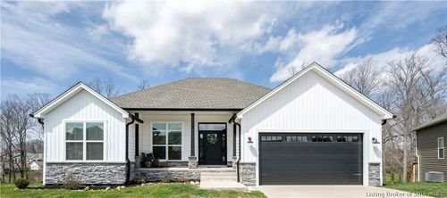 6019 Crestview Ln, Georgetown, IN, 47122-4502 | Card Image