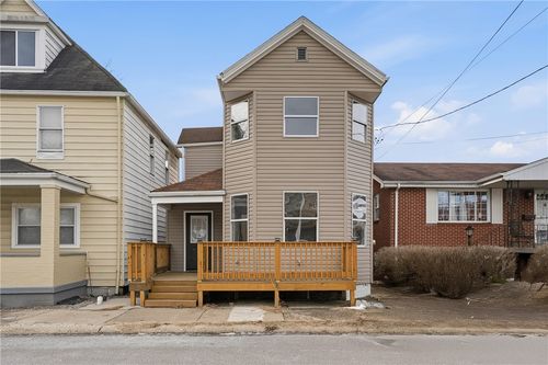 1022 2nd Ave, Coraopolis, PA, 15108-1437 | Card Image