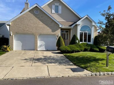 1 Westminster Drive, House other with 3 bedrooms, 3 bathrooms and null parking in Monroe NJ | Image 1