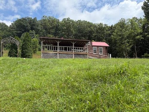 442 Scrubgrass Rd, Danville, KY, 40422-8004 | Card Image