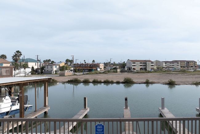 139 - 1313 Harbor Island Dr., Condo with 2 bedrooms, 2 bathrooms and 1 parking in Port Isabel TX | Image 23