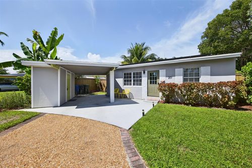 201 Ne 16th Ct, Fort Lauderdale, FL, 33305-2910 | Card Image