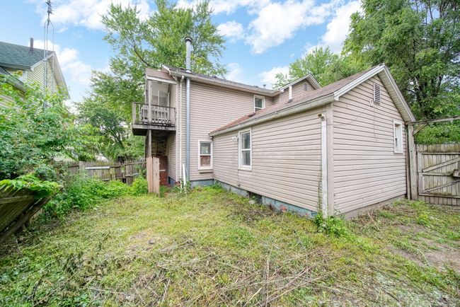 624 N Broad St, Home with 5 bedrooms, 3 bathrooms and 2 parking in Adrian MI | Image 35