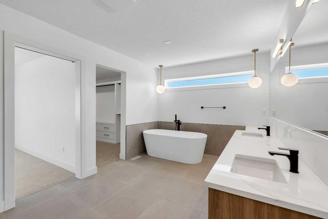 55 N Bridges Gdns, House other with 4 bedrooms, 4 bathrooms and 8 parking in Langdon AB | Image 32