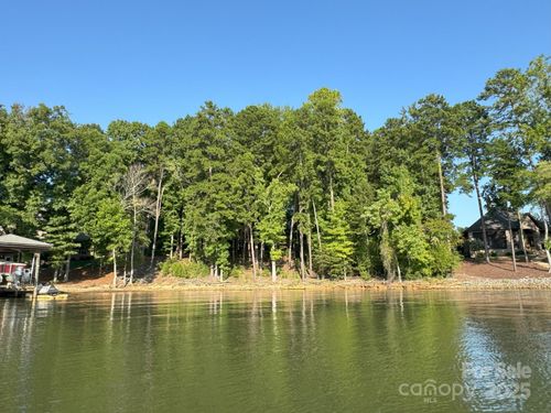 1532 Reflection Pointe Blvd, Belmont, NC, 28012-6761 | Card Image