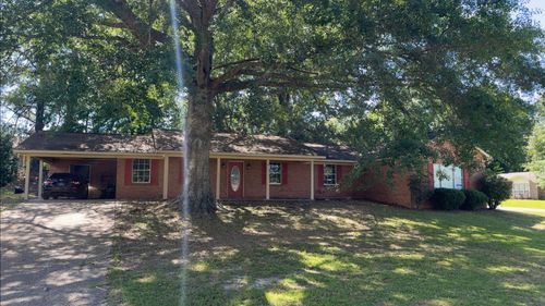 204 Valentine Ave, Quitman, MS, 39355-2757 | Card Image