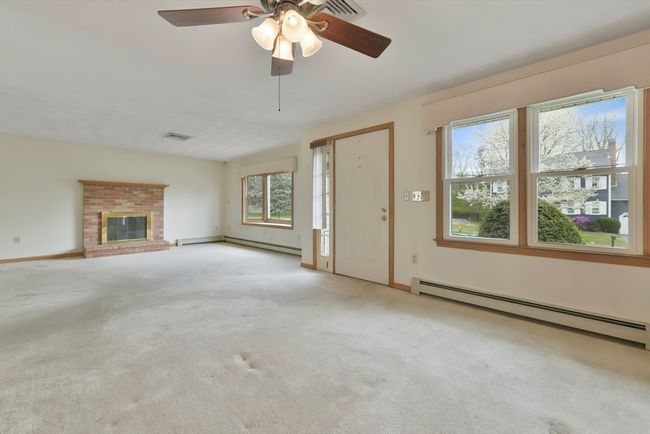 79 Ledgeview Dr, House other with 3 bedrooms, 3 bathrooms and 4 parking in Norwood MA | Image 4