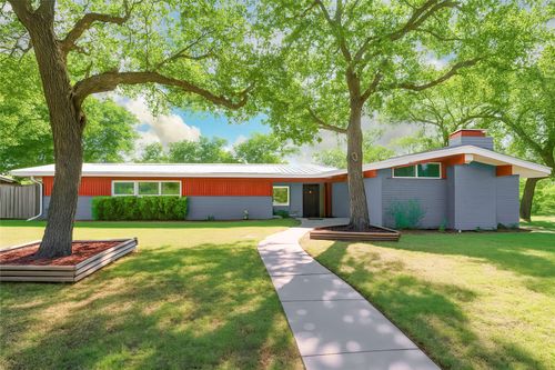 615 Nw 20th St, Mineral Wells, TX, 76067-2727 | Card Image