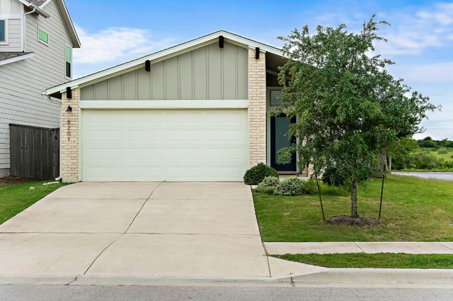 8201 Mc Kamy Dr, House other with 3 bedrooms, 2 bathrooms and 2 parking in Austin TX | Image 37