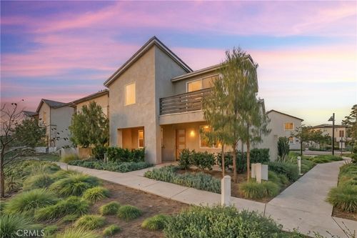 124 Zawn, Irvine, CA, 92618-1467 | Card Image