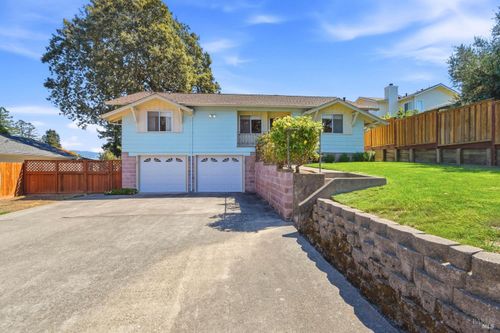 368 E School St, Cotati, CA, 94931-5205 | Card Image