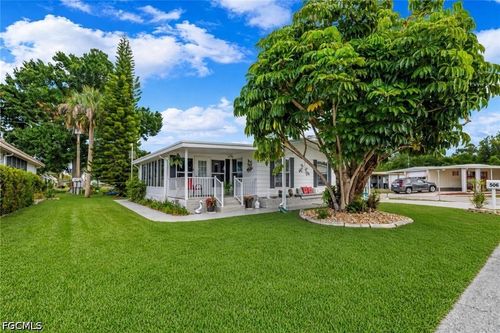 506 Blossom Ct, NORTH FORT MYERS, FL, 33917-5429 | Card Image