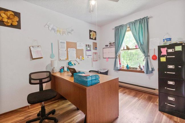 Bedroom Upstairs | Image 12