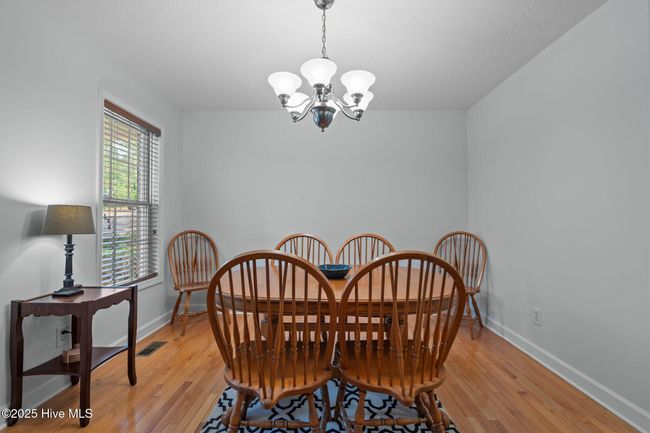 Spacious dining room. | Image 10