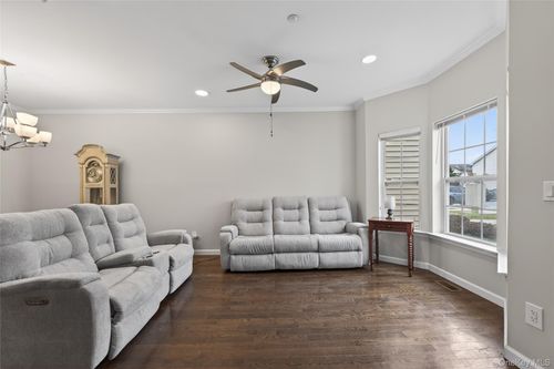 294 Spring Dr, East Meadow, NY, 11554-2270 | Card Image