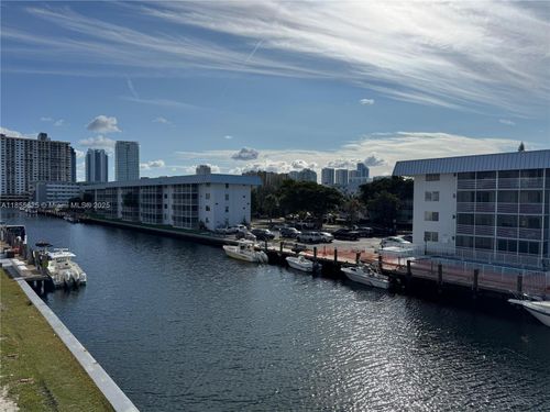apt-302-3750 Ne 170th St, North Miami Beach, FL, 33160-3154 | Card Image