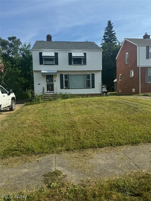 17425 Throckley Ave, Cleveland, OH, 44128-1603 | Card Image