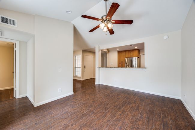 APT-524 - 14277 Preston Rd, Condo with 2 bedrooms, 2 bathrooms and null parking in Dallas TX | Image 5