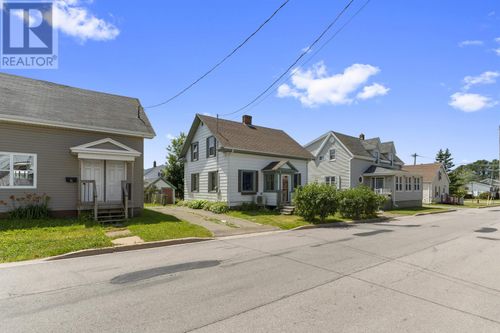 334 N Market St, Summerside, PE, C1N1L5 | Card Image