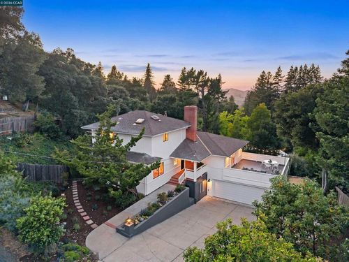 90 Loma Vista Drive, Orinda, CA, 94563 | Card Image