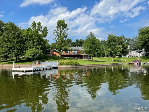 369 E Lake Dr, Edwardsville, IL, 62025-4268 | Card Image