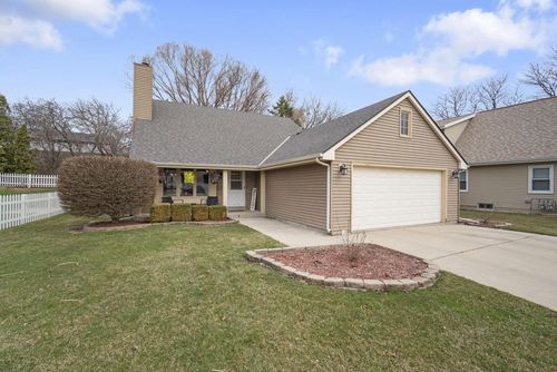 1336 Park Avenue, South Milwaukee, WI, 53172 | Card Image