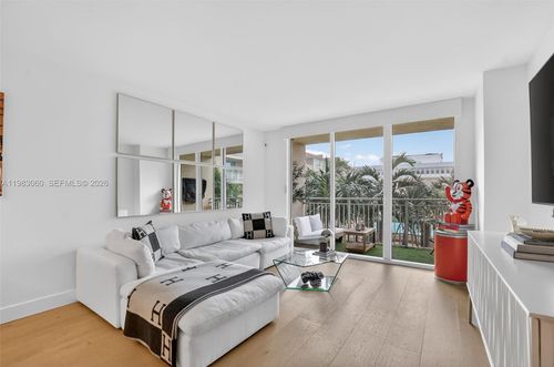 apt-824-99 Se Mizner Blvd, Boca Raton, FL, 33432-5057 | Card Image