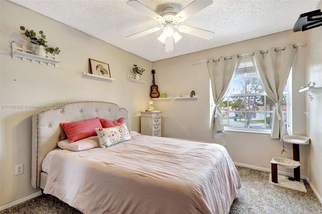 251 Saratoga Blvd E, House other with 4 bedrooms, 3 bathrooms and null parking in Royal Palm Beach FL | Image 28