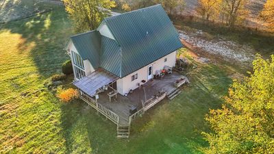 Back deck on 2 sides of the home, partial awning | Image 2