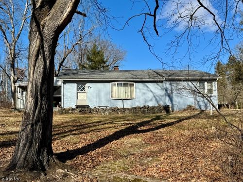 75 Rutherford Dr, Belvidere, NJ, 07823-2531 | Card Image