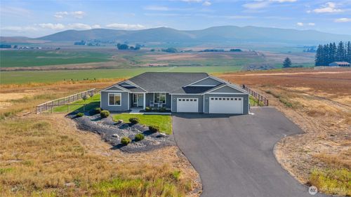 330 Rolling Hill Dr, Ellensburg, WA, 98926-6743 | Card Image