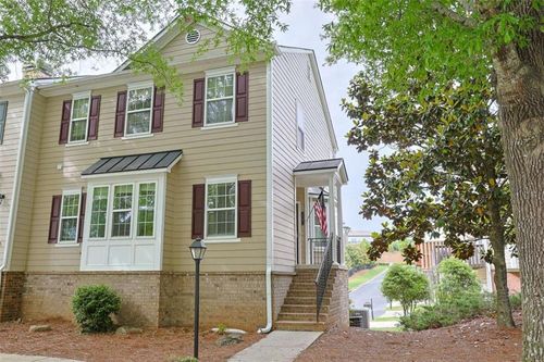 3761 Lake Point Blvd, Suwanee, GA, 30024-1804 | Card Image