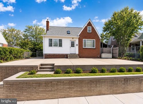 607 University Boulevard E, SILVER SPRING, MD, 20901 | Card Image