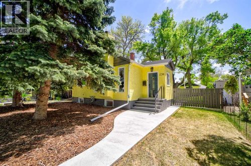 1236 8a Ave S, Lethbridge, AB, T1J1S5 | Card Image