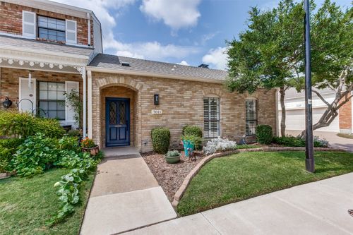 7011 Regalview Cir, Dallas, TX, 75248-4154 | Card Image
