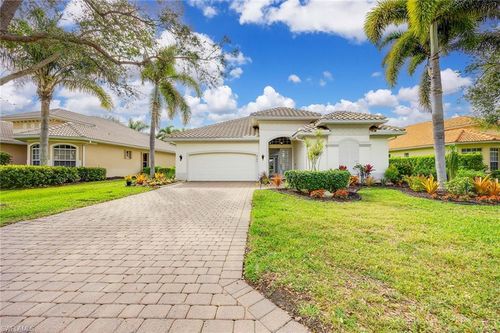 6793 Bent Grass Dr, NAPLES, FL, 34113 | Card Image