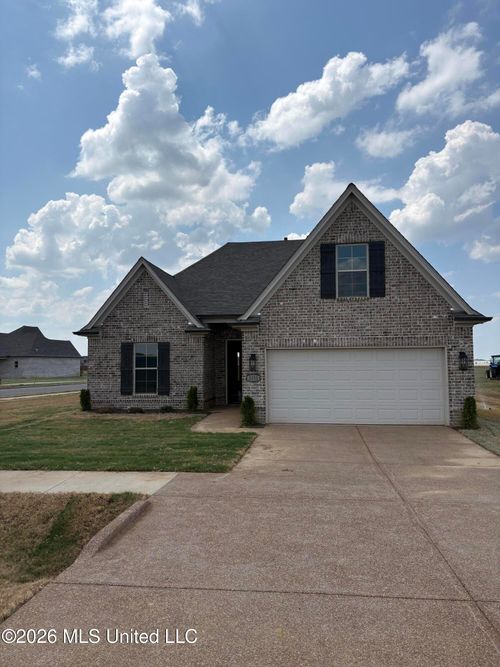 3151 School Loop Rd, Lake Cormorant, MS, 38641-4000 | Card Image