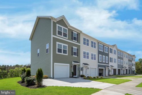430 Sophie St, STRASBURG, VA, 22657-4388 | Card Image