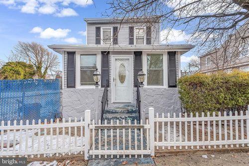 2744 Garfield Ave, CAMDEN, NJ, 08105-3908 | Card Image