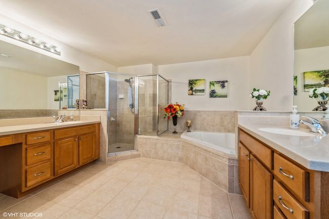 UNIT-101 - 1 Itasca Pl, Home with 2 bedrooms, 2 bathrooms and null parking in Itasca IL | Image 15
