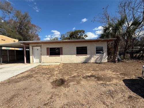 201 Seminole Ave, MINNEOLA, FL, 34715-7997 | Card Image