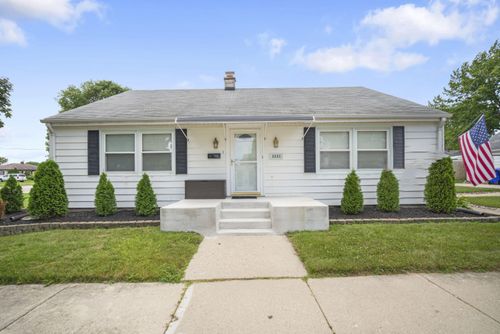 4302 58th St, Kenosha, WI, 53144-2570 | Card Image