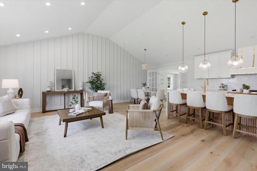 309 Saybrook Rd, VILLANOVA, PA, 19085-1717 | Card Image