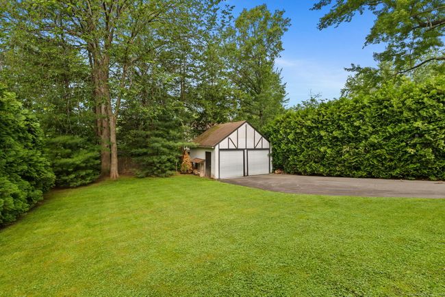 137 Ballard Dr, House other with 5 bedrooms, 3 bathrooms and null parking in West Hartford CT | Image 39