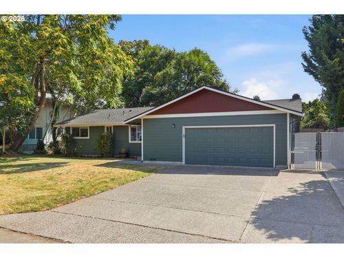 10011 Nw 27th Ave, Vancouver, WA, 98685-4823 | Card Image