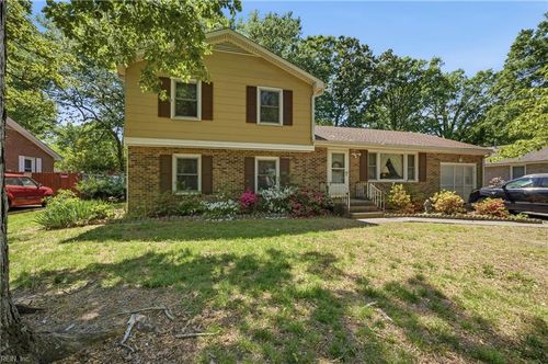 5405 Greenbrook Dr, Portsmouth, VA, 23703-1913 | Card Image