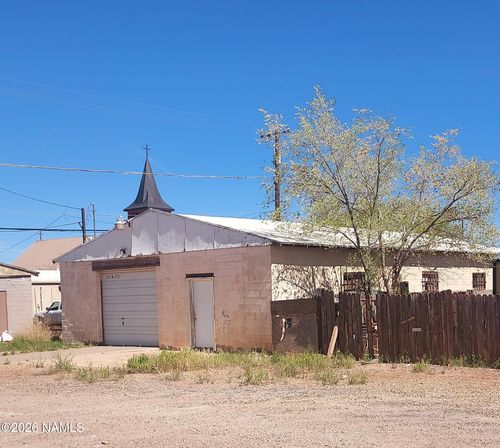 310 W First St, Winslow, AZ, 86047-3402 | Card Image