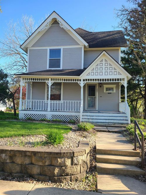 205 E Main St, CAMBRIDGE, WI, 53523-9615 | Card Image