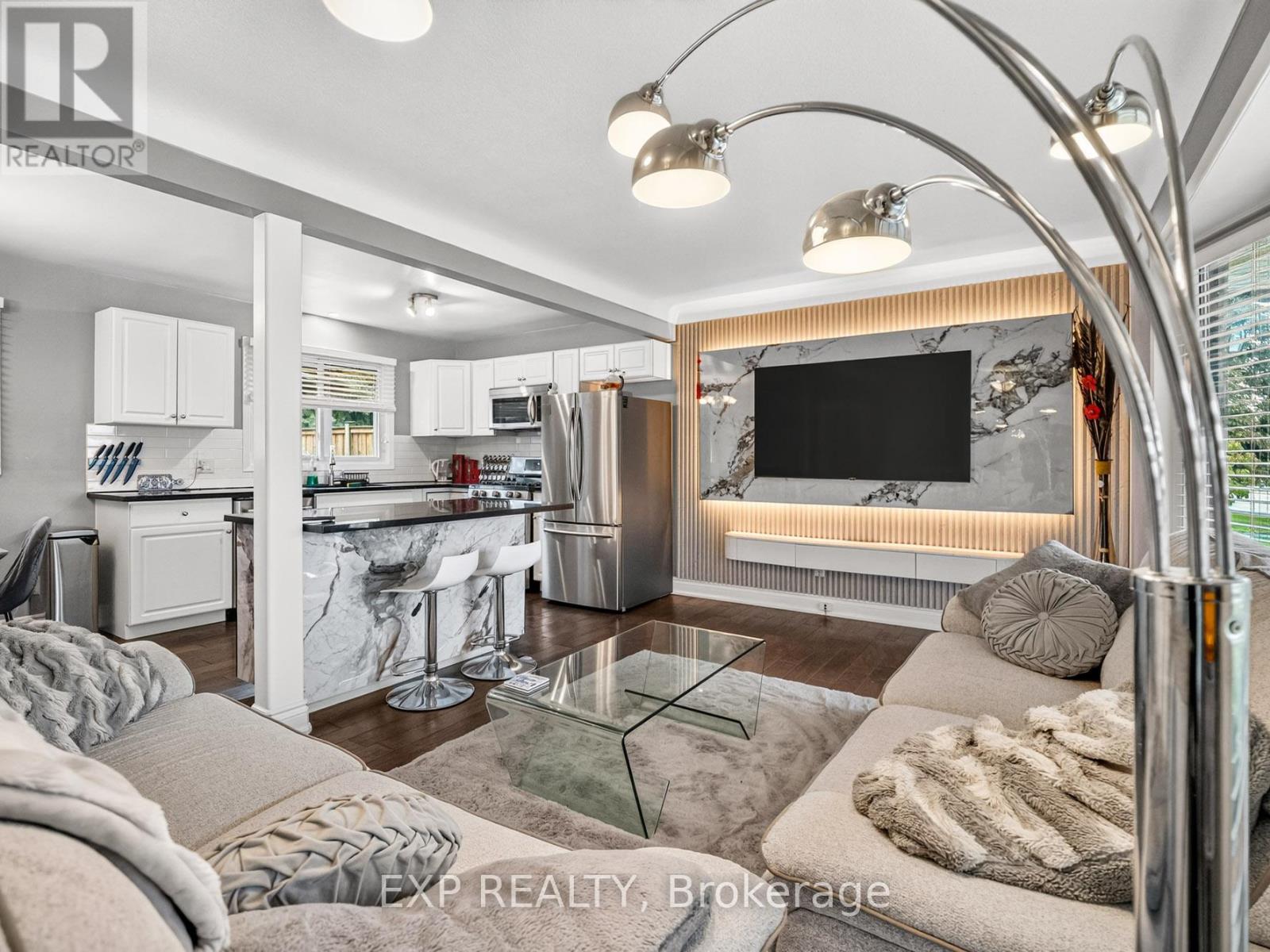 Residential Lease in Niagara Falls (Arad/Fallsview) 3