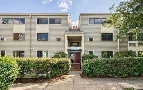 2-28C Federal St, Salem, MA, 01970-3871 | Card Image